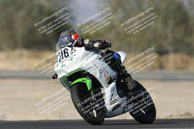 media/Dec-07-2025-CVMA (Sun) [[3e7d2de5dc]]/Race 5-Formula UL-CVMA Hooligans-American Thunder/